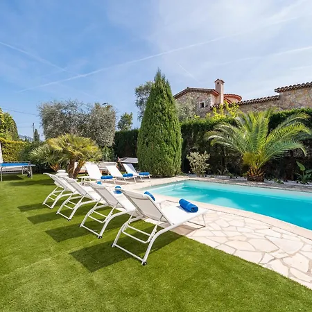 One Of A Kind 6 Bedroom 6 Bath Sauna Jacuzzi Pool Just 15 Mns Off Town