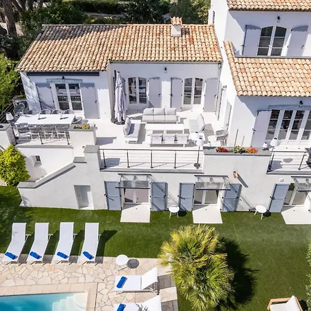 One Of A Kind 6 Bedroom 6 Bath Sauna Jacuzzi Pool Just 15 Mns Off Town Cannes